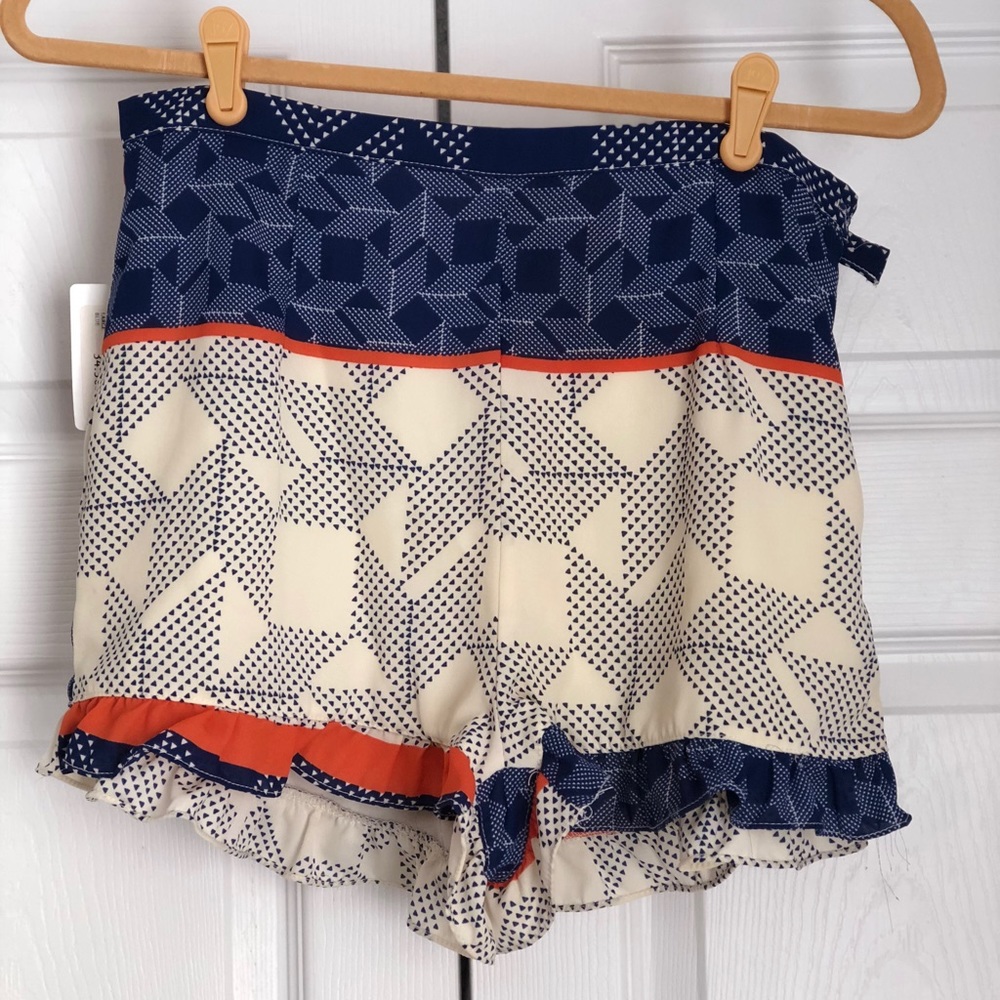 Graphic Print Shorts